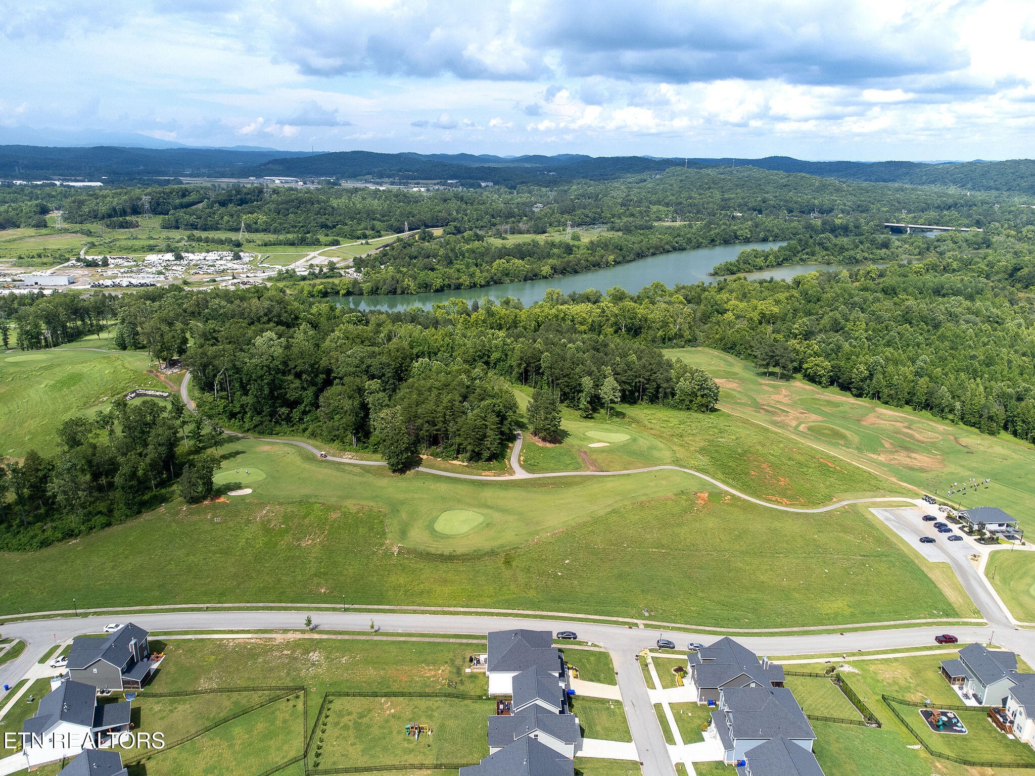 102 Chaseberry Road Oak Ridge, TN 37830 - Photo 38 of 46 Gallery Image 38