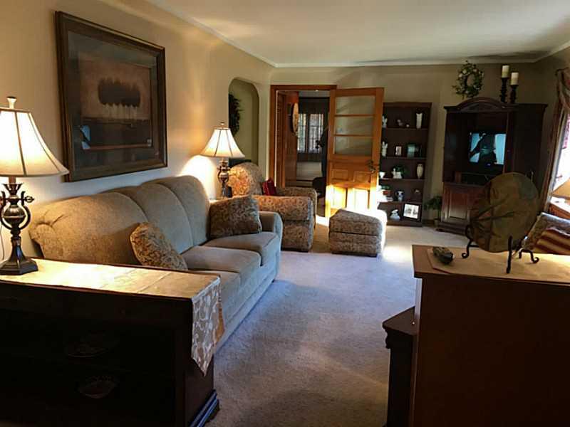 761 Highway 31 Ruffs Dale, PA 15679 - Photo 2 of 21 Living Room.