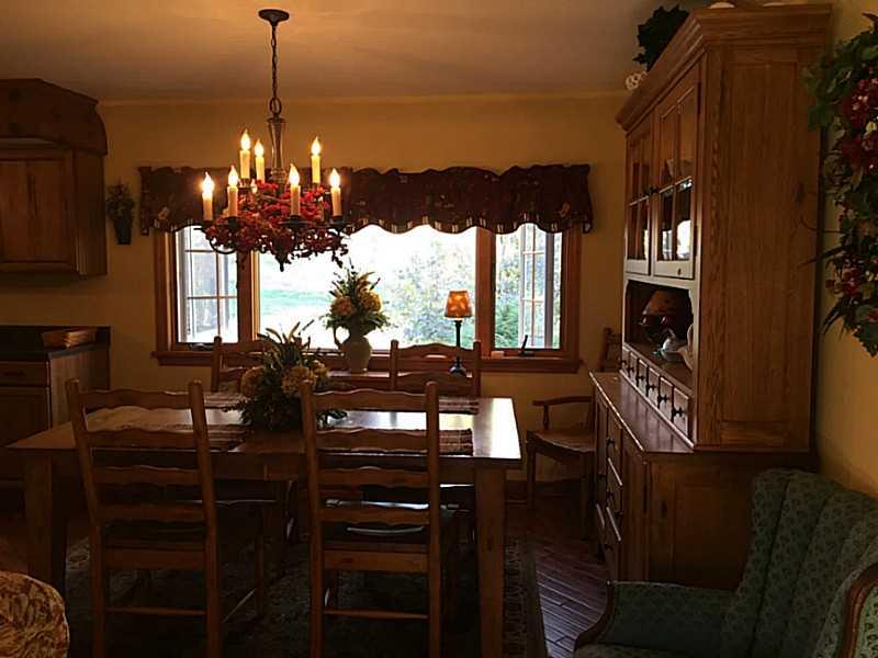 761 Highway 31 Ruffs Dale, PA 15679 - Photo 4 of 21 Dining Room.