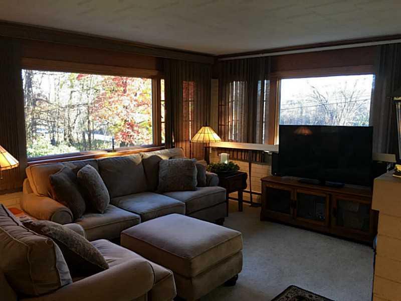761 Highway 31 Ruffs Dale, PA 15679 - Photo 5 of 21 Family Room.