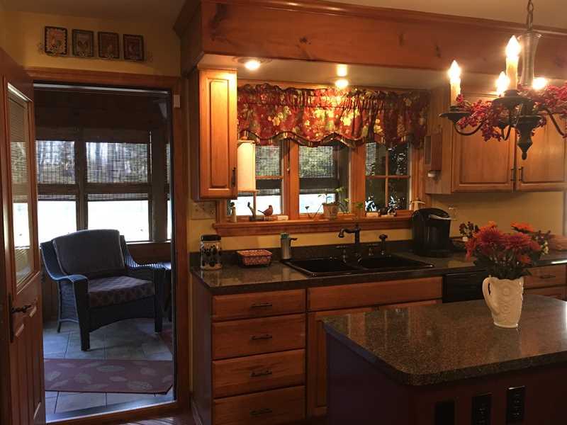 761 Highway 31 Ruffs Dale, PA 15679 - Photo 6 of 21 Kitchen.