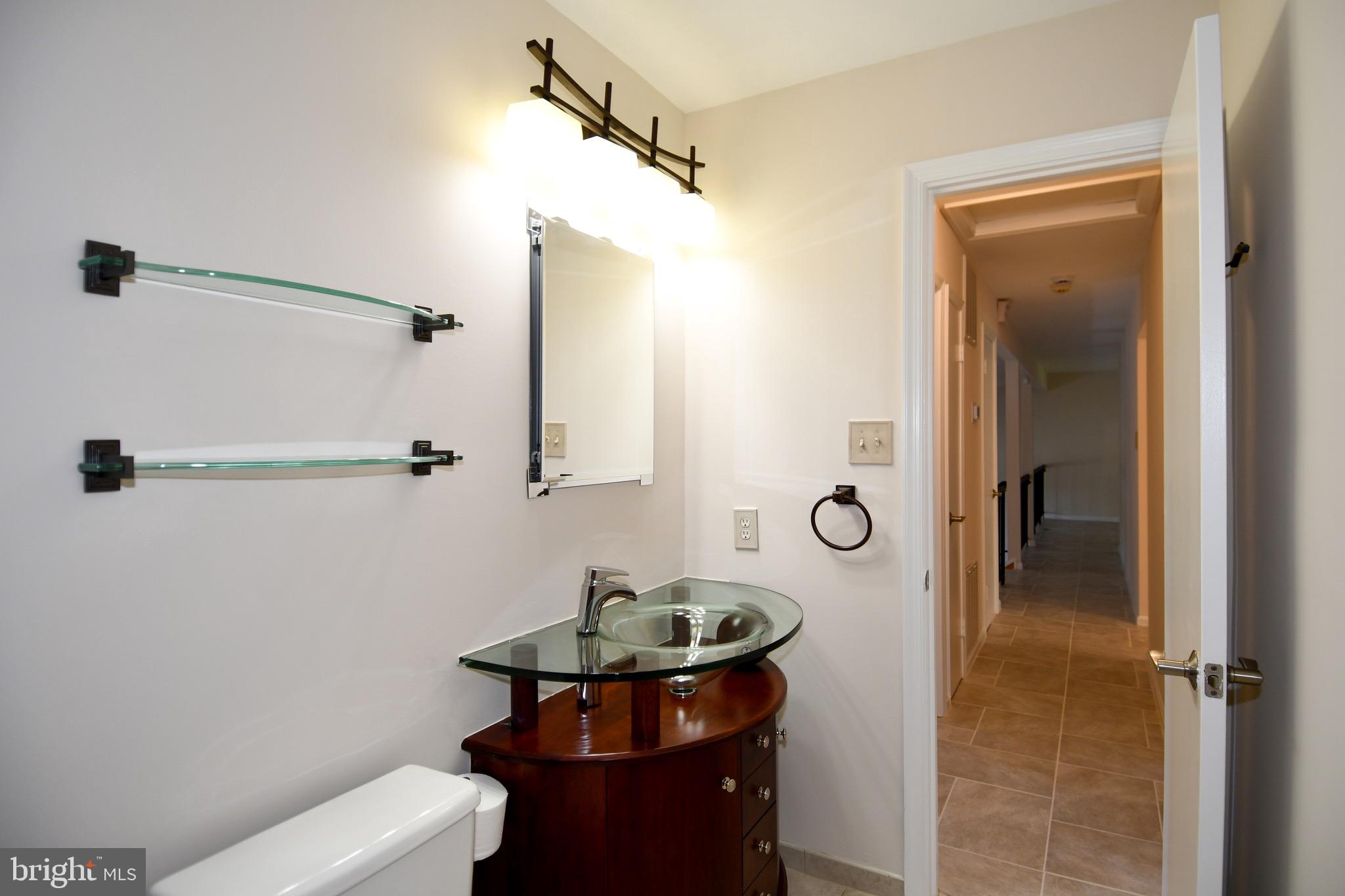 11061 Tottenham Lane Reston, VA 20194 - Photo 50 of 89