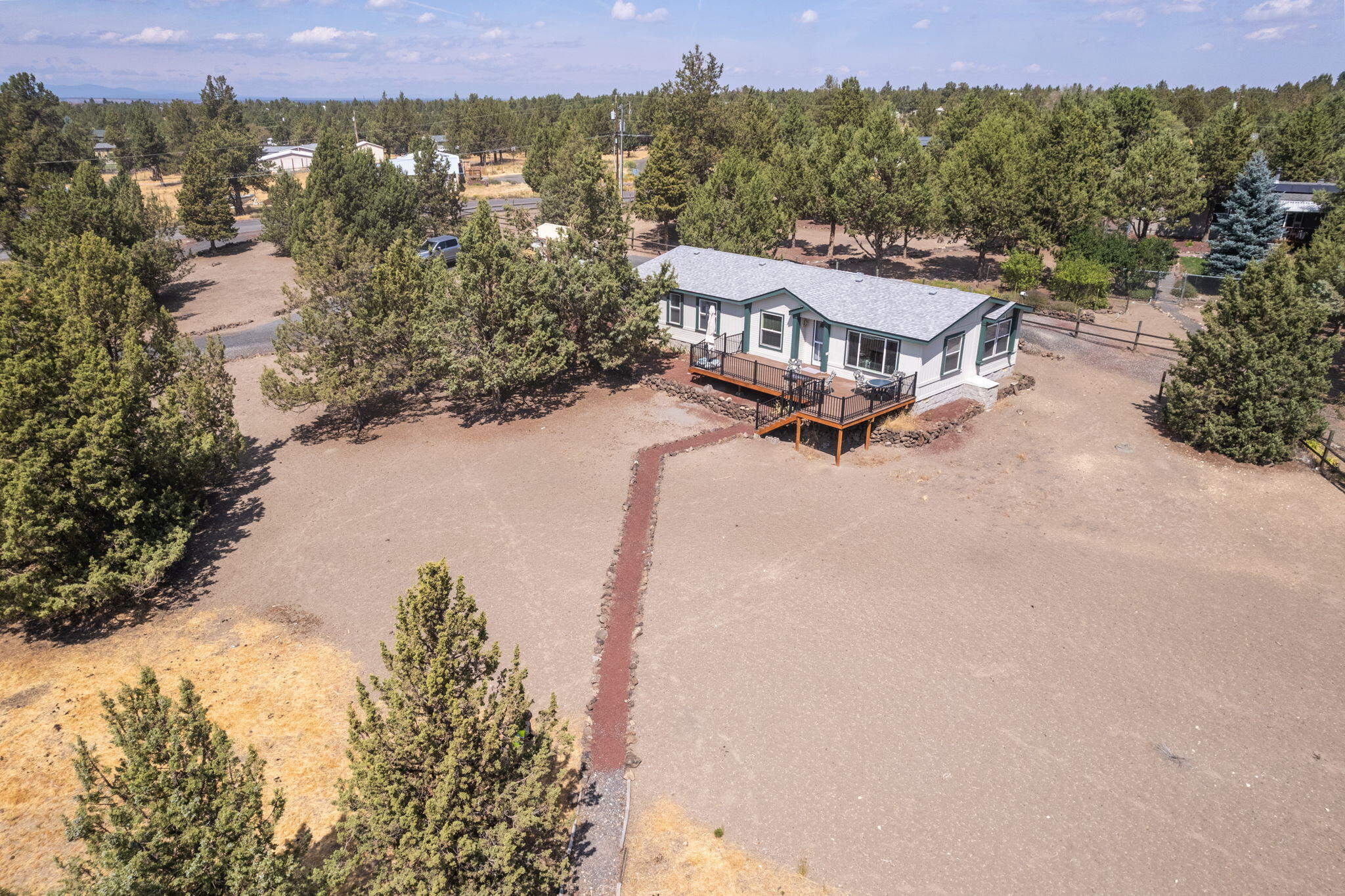 9201 Southwest Meadow Road Terrebonne, OR 97760 - Photo 29 of 41 2024_08_21_9201_sw_meadow_road_crr-drone