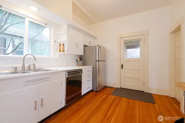 $529,000 | 409 South 34th Street, Tacoma, WA 98418