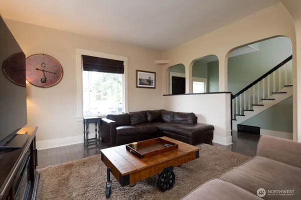 $529,000 | 409 South 34th Street, Tacoma, WA 98418