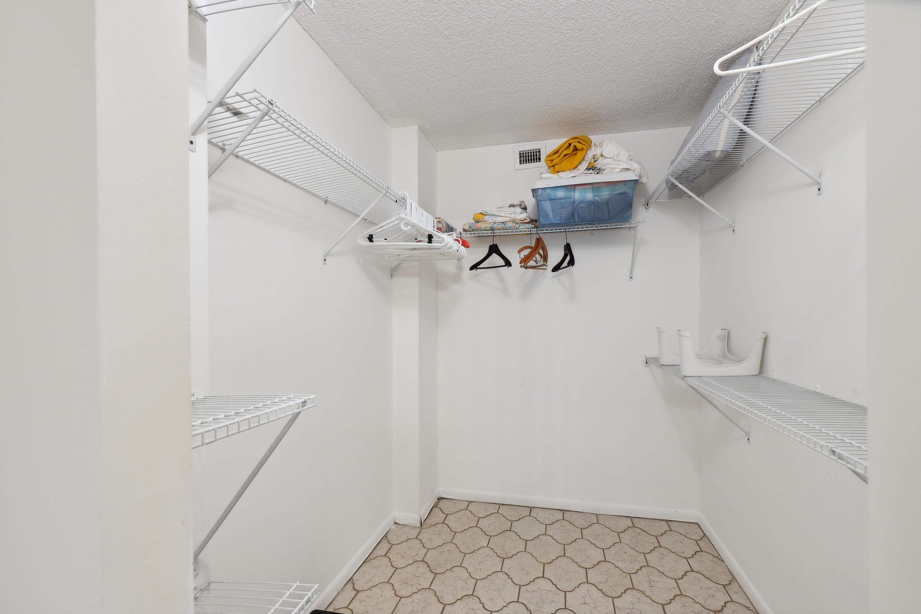 6000 Northwest 2nd Avenue, Unit 339 Boca Raton, FL 33487 - Photo 12 of 14 shoootin-photo-12