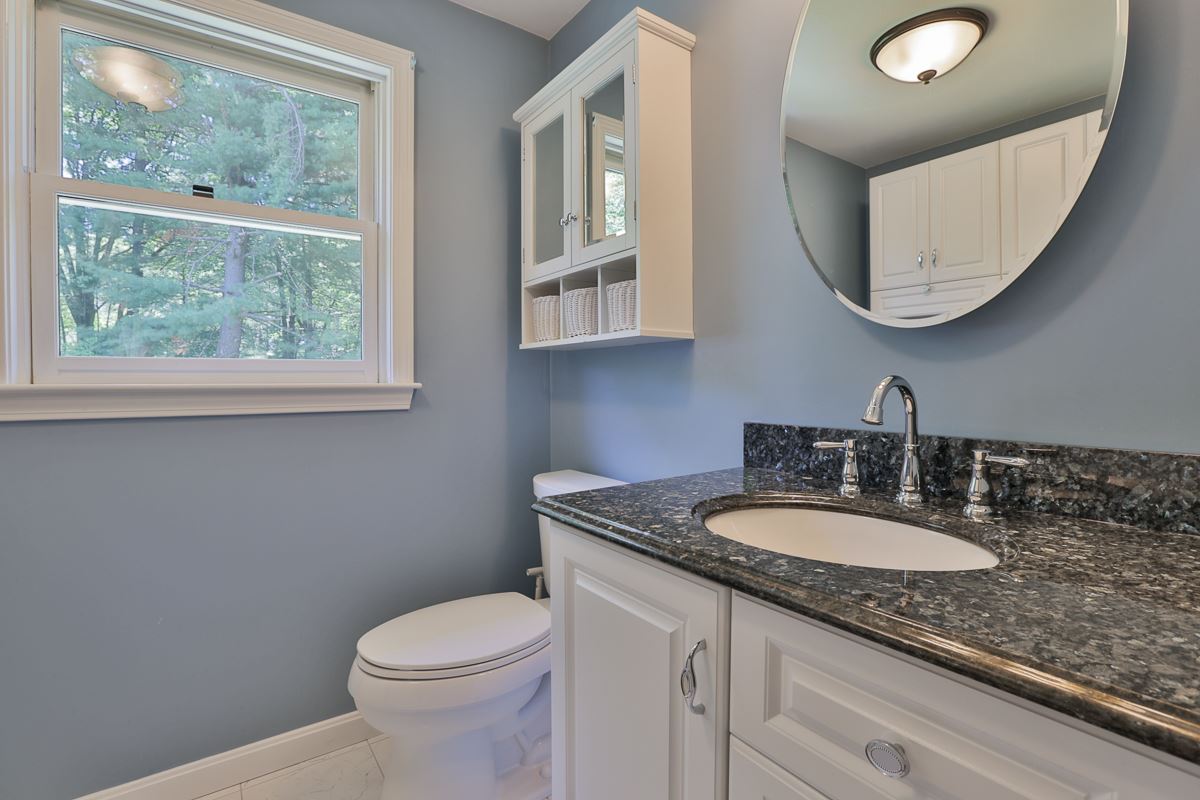 103 Lund Road Nashua, NH 03060 - Photo 15 of 22