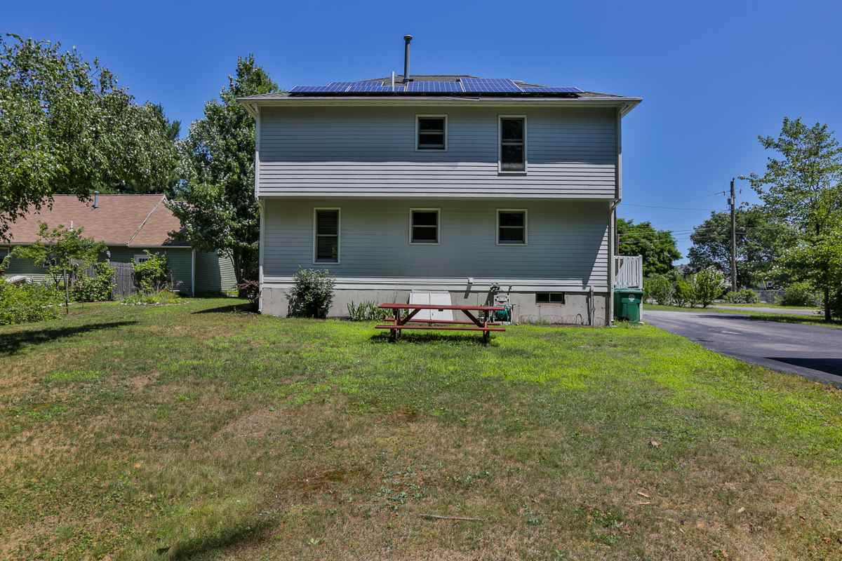 103 Lund Road Nashua, NH 03060 - Photo 4 of 22