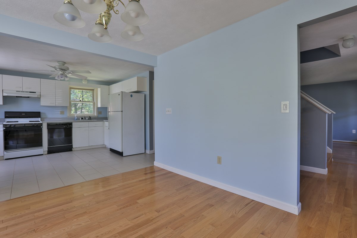 103 Lund Road Nashua, NH 03060 - Photo 6 of 22