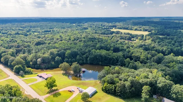 $289,000 | 266 Highway 310, Waterford, MS 38685