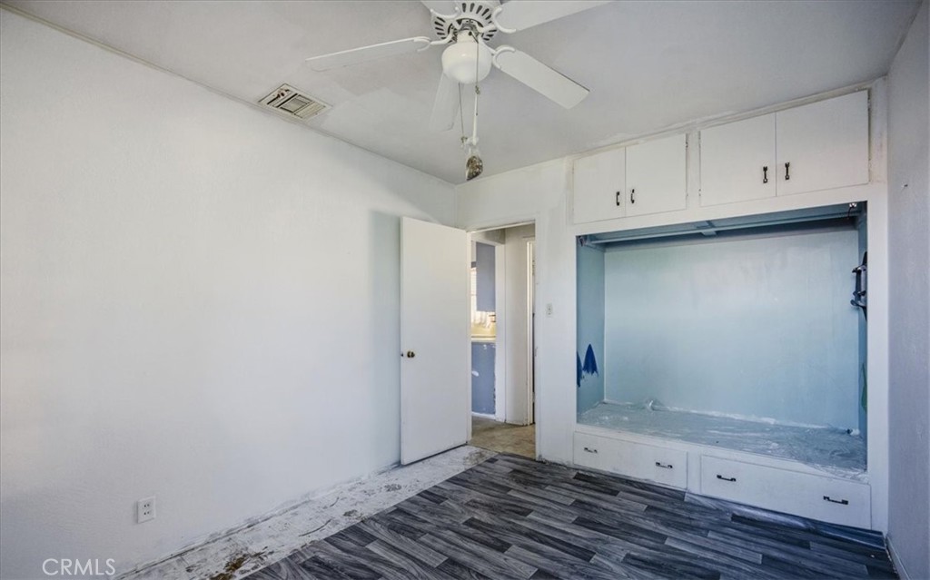 12073 Knoefler Drive Riverside, CA 92505 - Photo 19 of 24