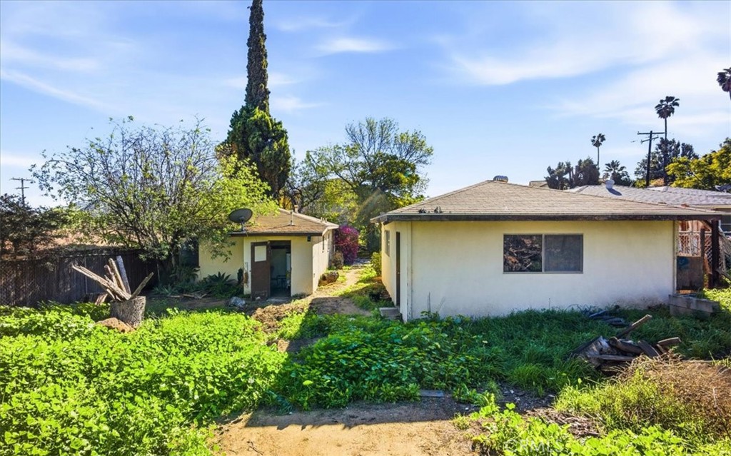 12073 Knoefler Drive Riverside, CA 92505 - Photo 23 of 24