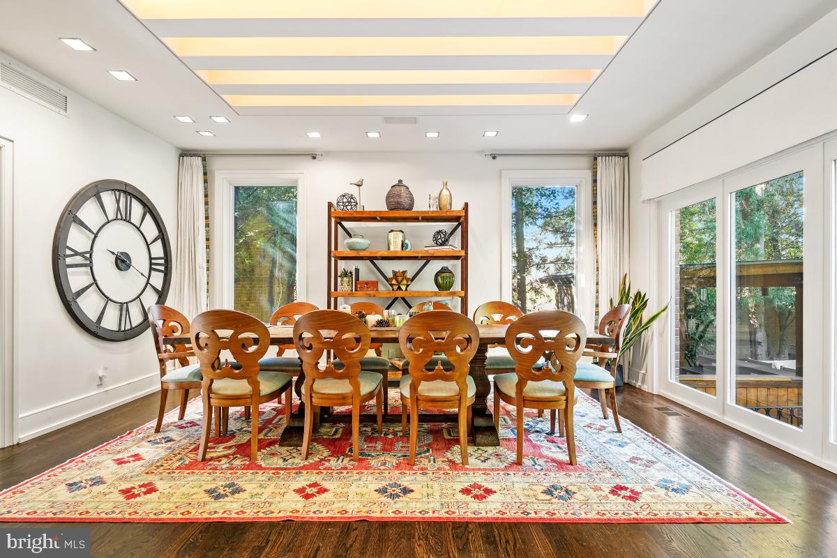 4620 Foxhall Crescent Northwest Washington, DC 20007 - Photo 12 of 45