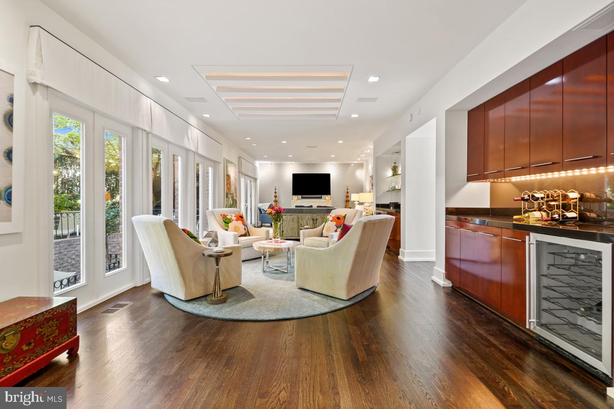 4620 Foxhall Crescent Northwest Washington, DC 20007 - Photo 13 of 45