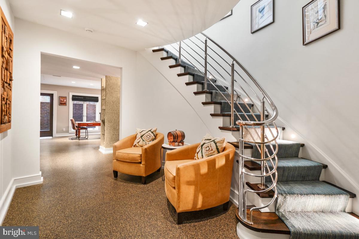 4620 Foxhall Crescent Northwest Washington, DC 20007 - Photo 29 of 45