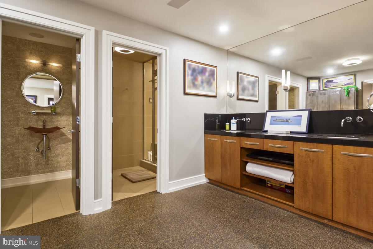 4620 Foxhall Crescent Northwest Washington, DC 20007 - Photo 37 of 45