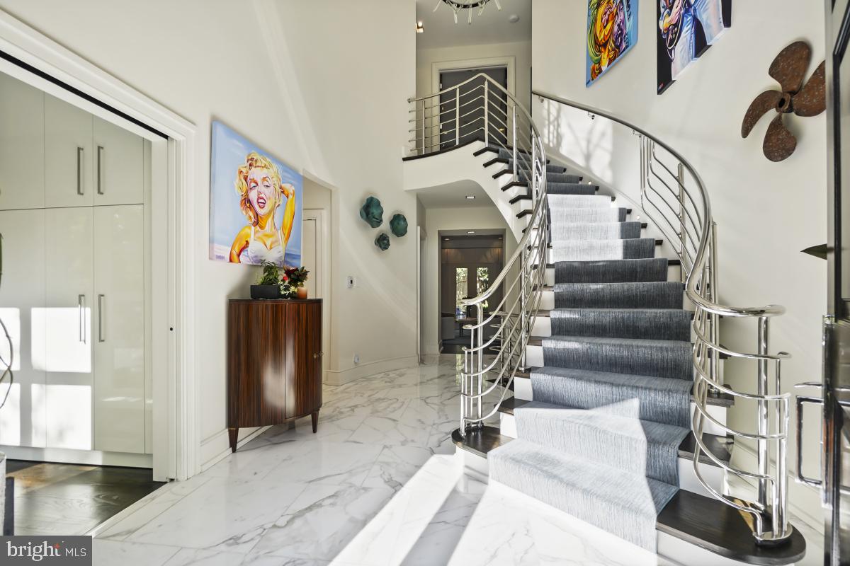 4620 Foxhall Crescent Northwest Washington, DC 20007 - Photo 4 of 45