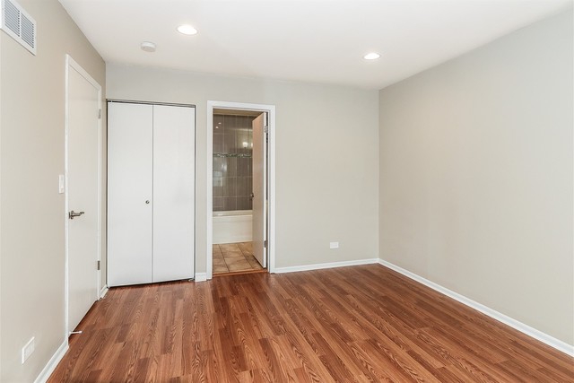 600 Thompson Boulevard Buffalo Grove, IL 60089 - Photo 14 of 25