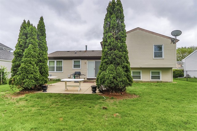 600 Thompson Boulevard Buffalo Grove, IL 60089 - Photo 25 of 25