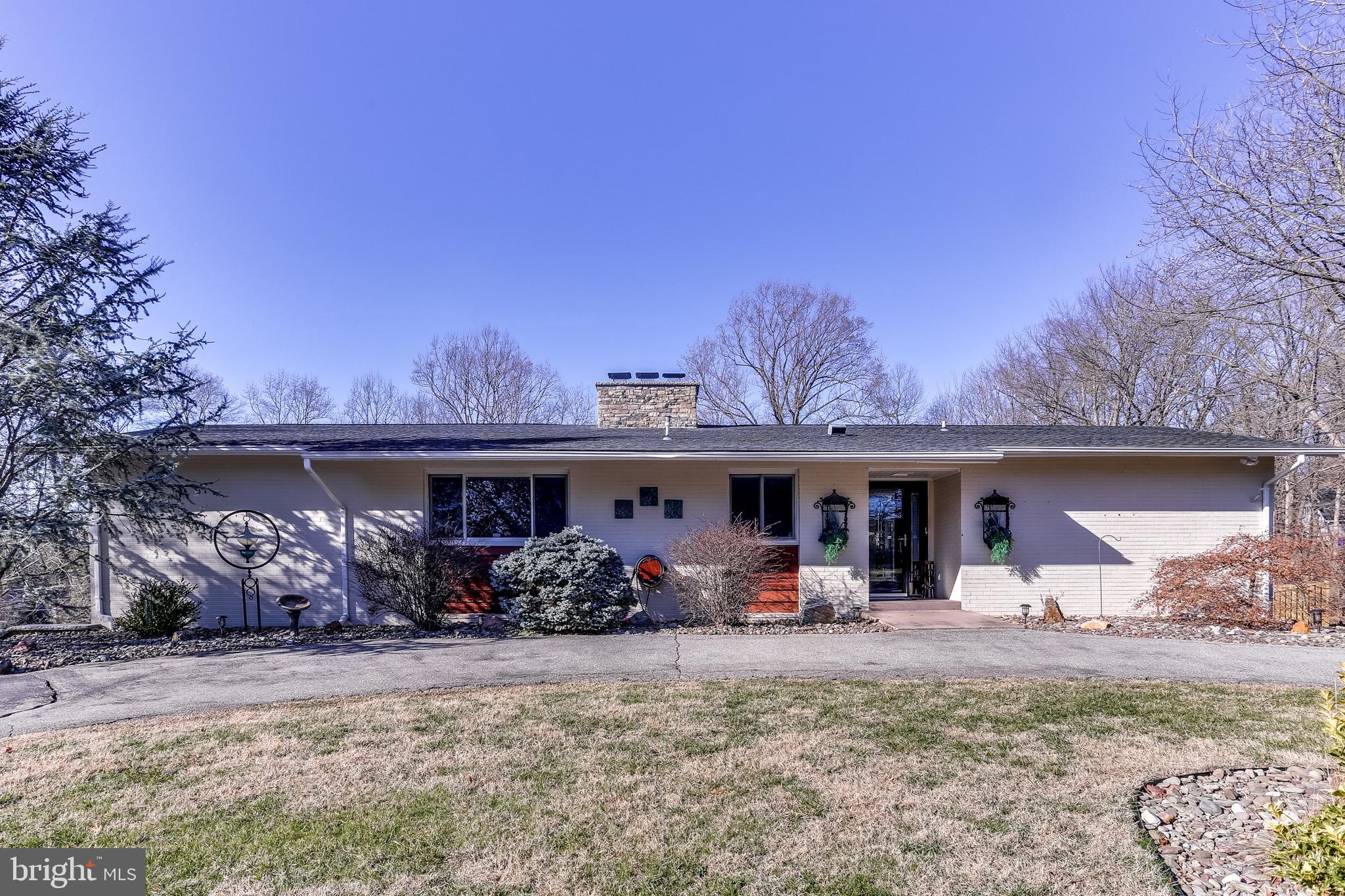 6412 Lochridge Road Columbia, MD 21044 - Photo 2 of 53 Rancher with 2 Car Garage