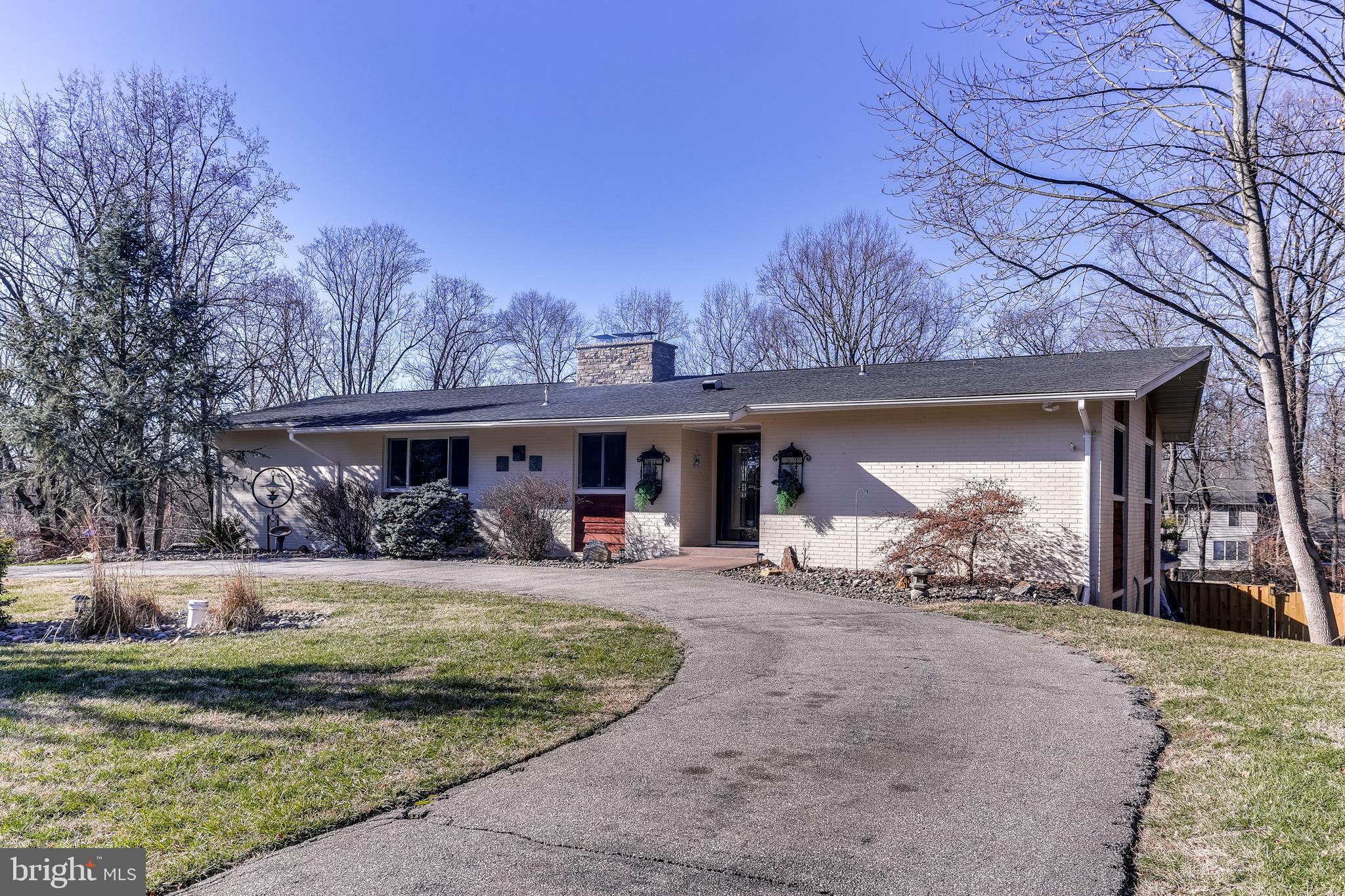6412 Lochridge Road Columbia, MD 21044 - Photo 53 of 53 Circular Driveway