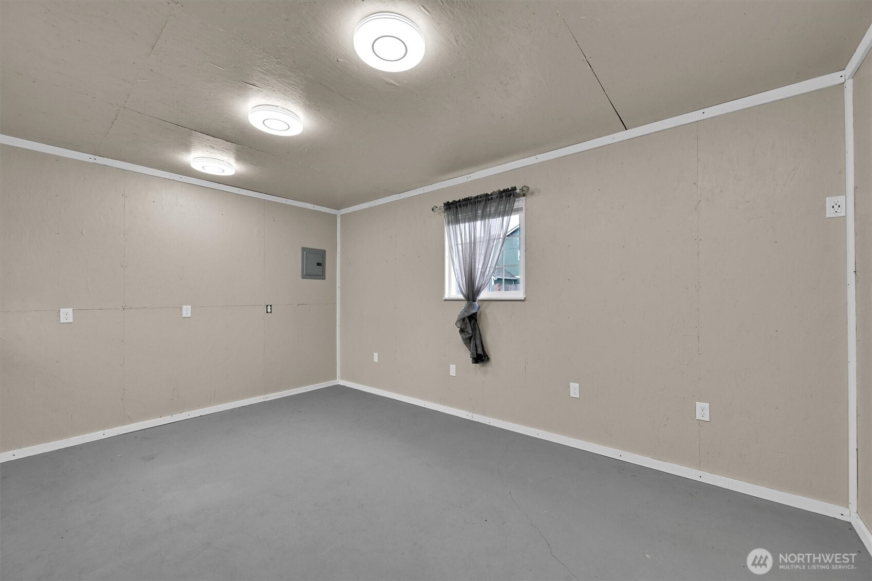 18200 Joseph Drive Southwest Rochester, WA 98579 - Photo 32 of 35 Gallery Image 32