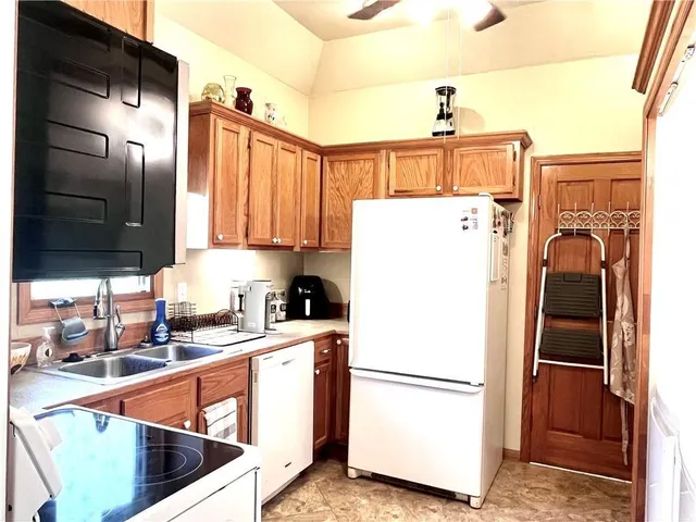 $150,000 | 428 West Sycamore Street, Nevada, MO 64772