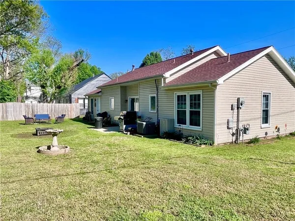 $150,000 | 428 West Sycamore Street, Nevada, MO 64772