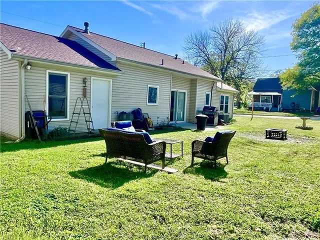 $150,000 | 428 West Sycamore Street, Nevada, MO 64772