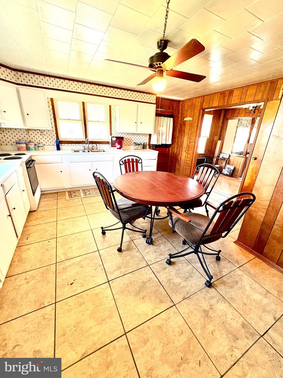 3191 Marsh Road Ewell, MD 21824 - Photo 16 of 30 Kitchen