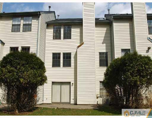 4902 Stonehedge Road Edison, NJ 08820 - Photo 8 of 10