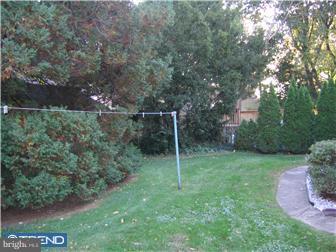 160 Friendship Road Drexel Hill, PA 19026 - Photo 2 of 12 Exterior Back