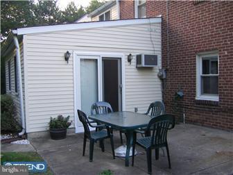 160 Friendship Road Drexel Hill, PA 19026 - Photo 4 of 12 Exterior Side