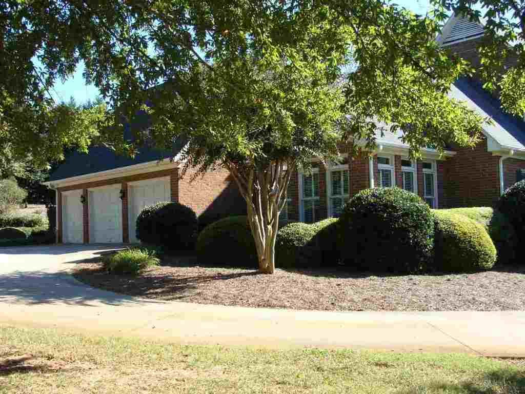 506 Little Creek Road Anderson, SC 29621 - Photo 2 of 25
