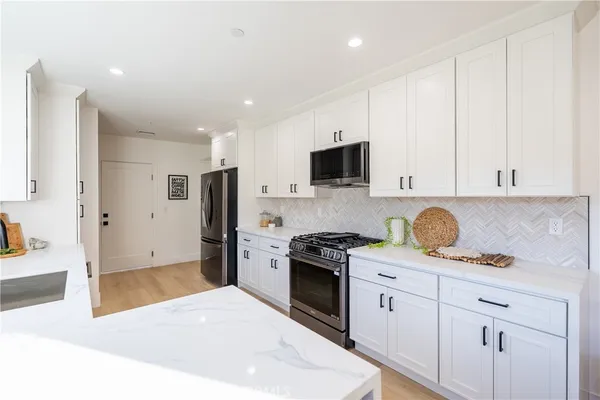 $1,649,000 | 1719 Landis Street, Burbank, CA 91504