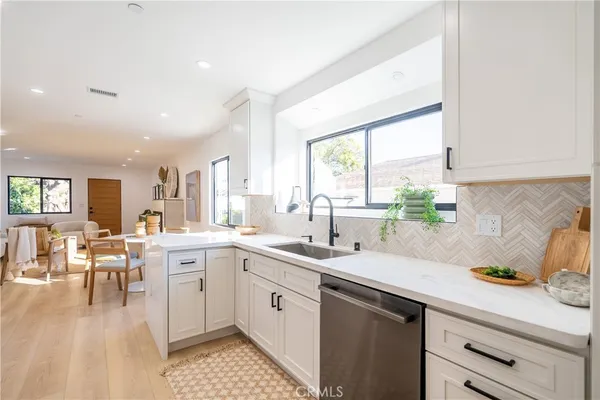 $1,649,000 | 1719 Landis Street, Burbank, CA 91504