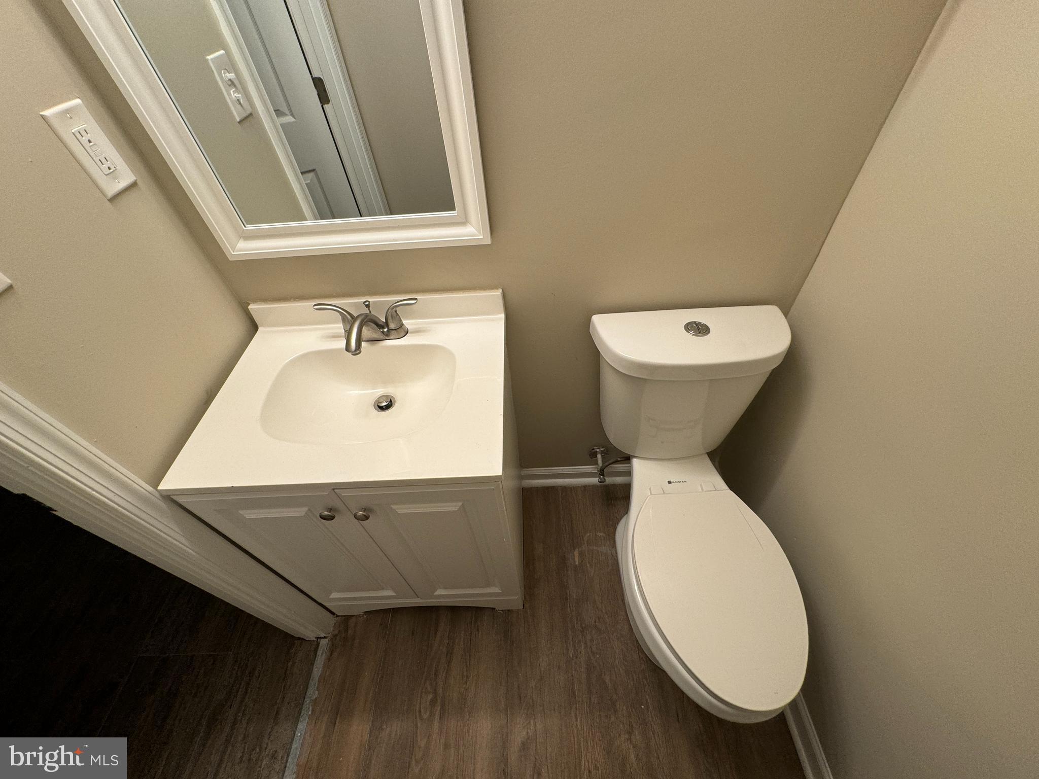 20 Rosedale Avenue Glen Burnie, MD 21061 - Photo 17 of 20 Bath