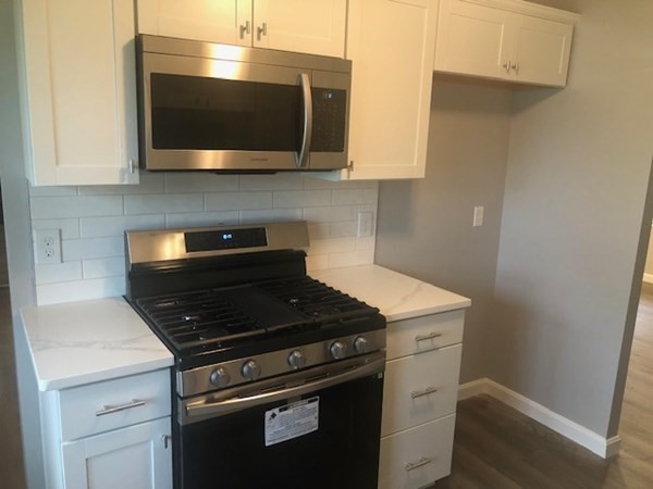 597 Old Warren Road Swansea, MA 02777 - Photo 3 of 16 Gallery Image 3