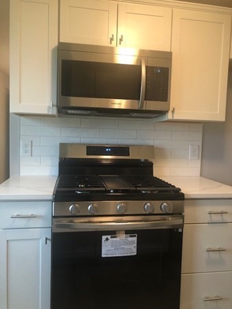 597 Old Warren Road Swansea, MA 02777 - Photo 4 of 16 Gallery Image 4
