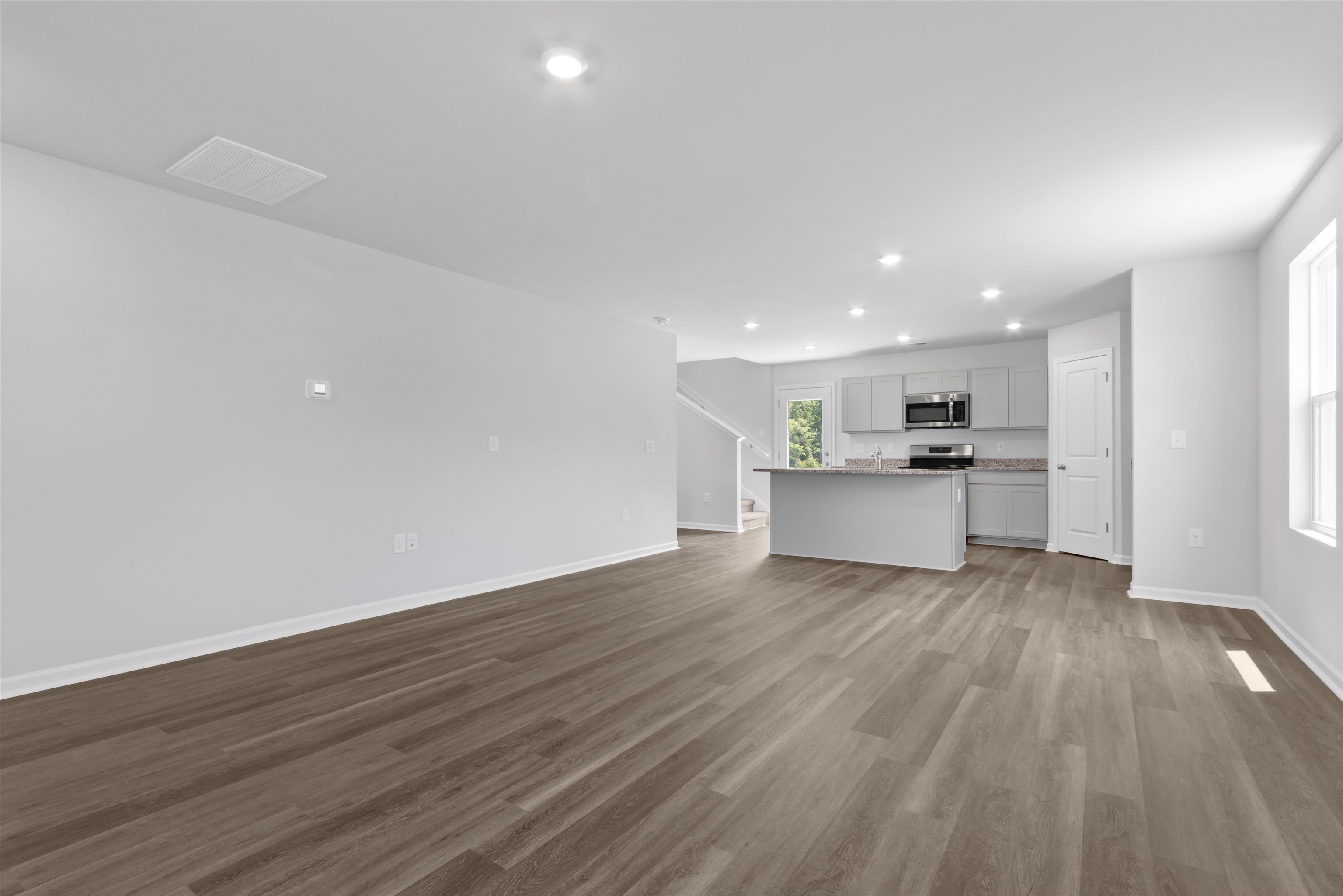 1016 Cherrystone Loop Conway, SC 29526 - Photo 2 of 38