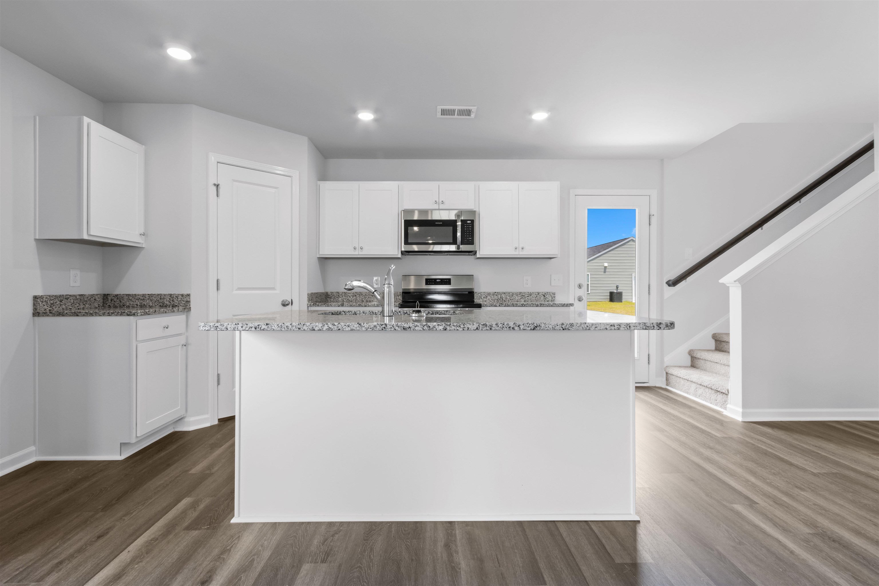 1016 Cherrystone Loop Conway, SC 29526 - Photo 10 of 38