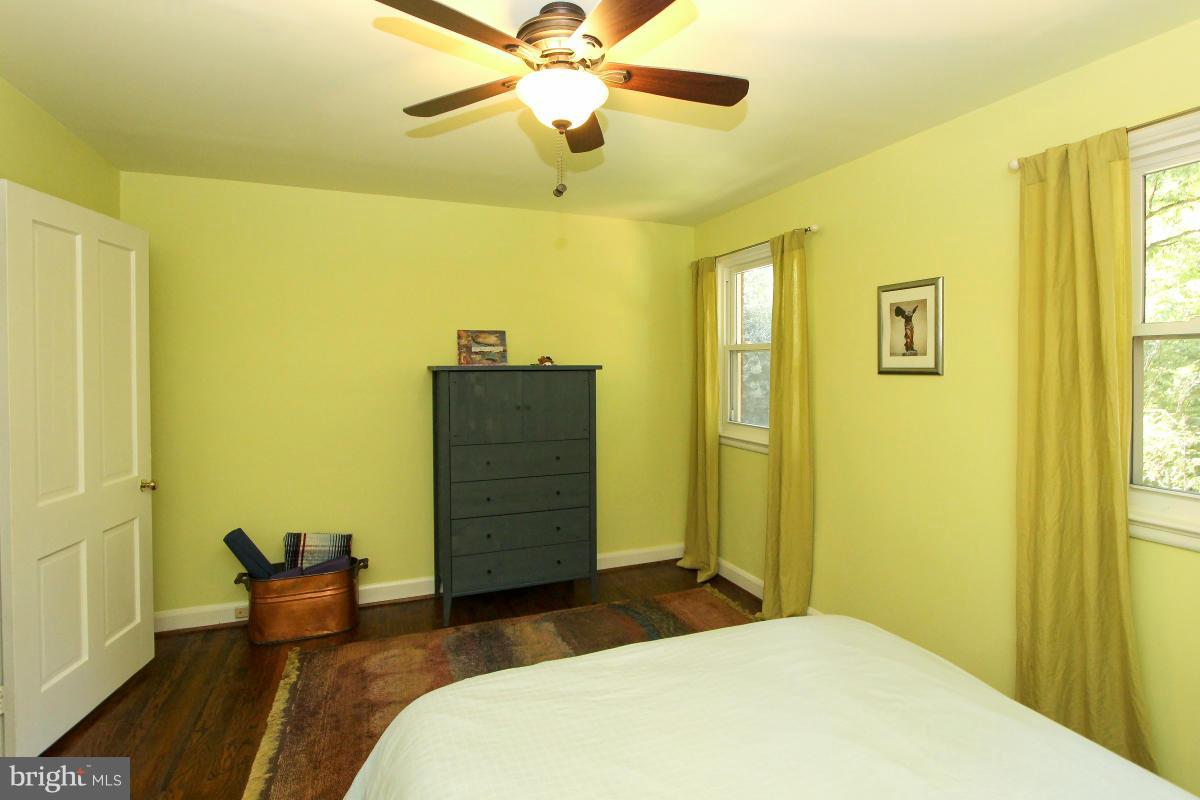 8636 Geren Road, Unit 141 Silver Spring, MD 20901 - Photo 23 of 26 Bedroom2