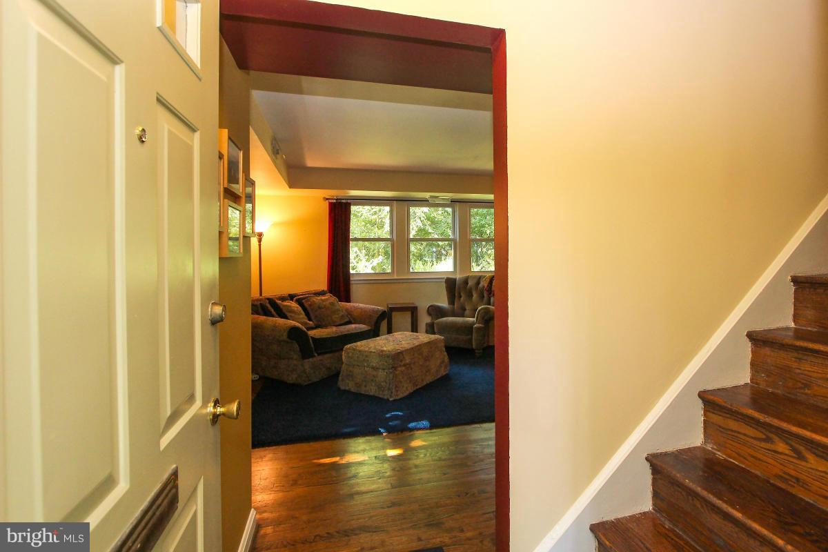 8636 Geren Road, Unit 141 Silver Spring, MD 20901 - Photo 6 of 26 Interior (General)
