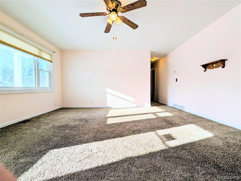 947 Beech Street Bad Axe, MI 48413 - Photo 12 of 41