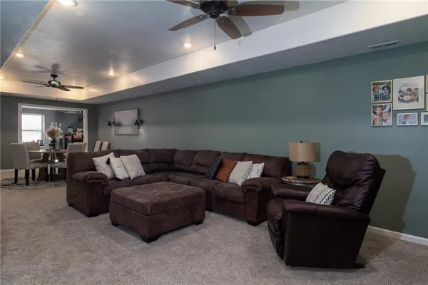 $370,000 | 405 Villa Drive, Pittsburg, KS 66762