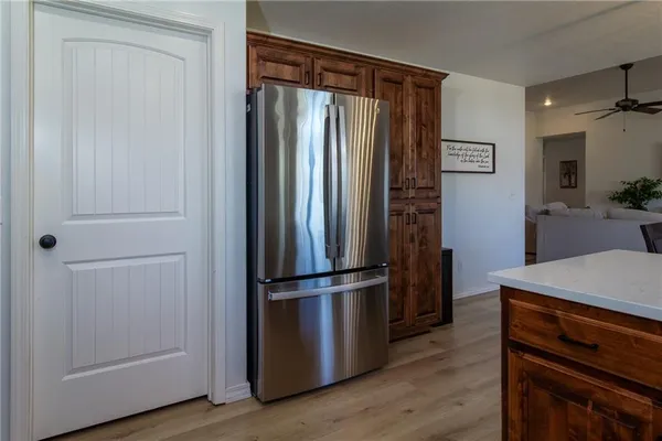 $370,000 | 405 Villa Drive, Pittsburg, KS 66762