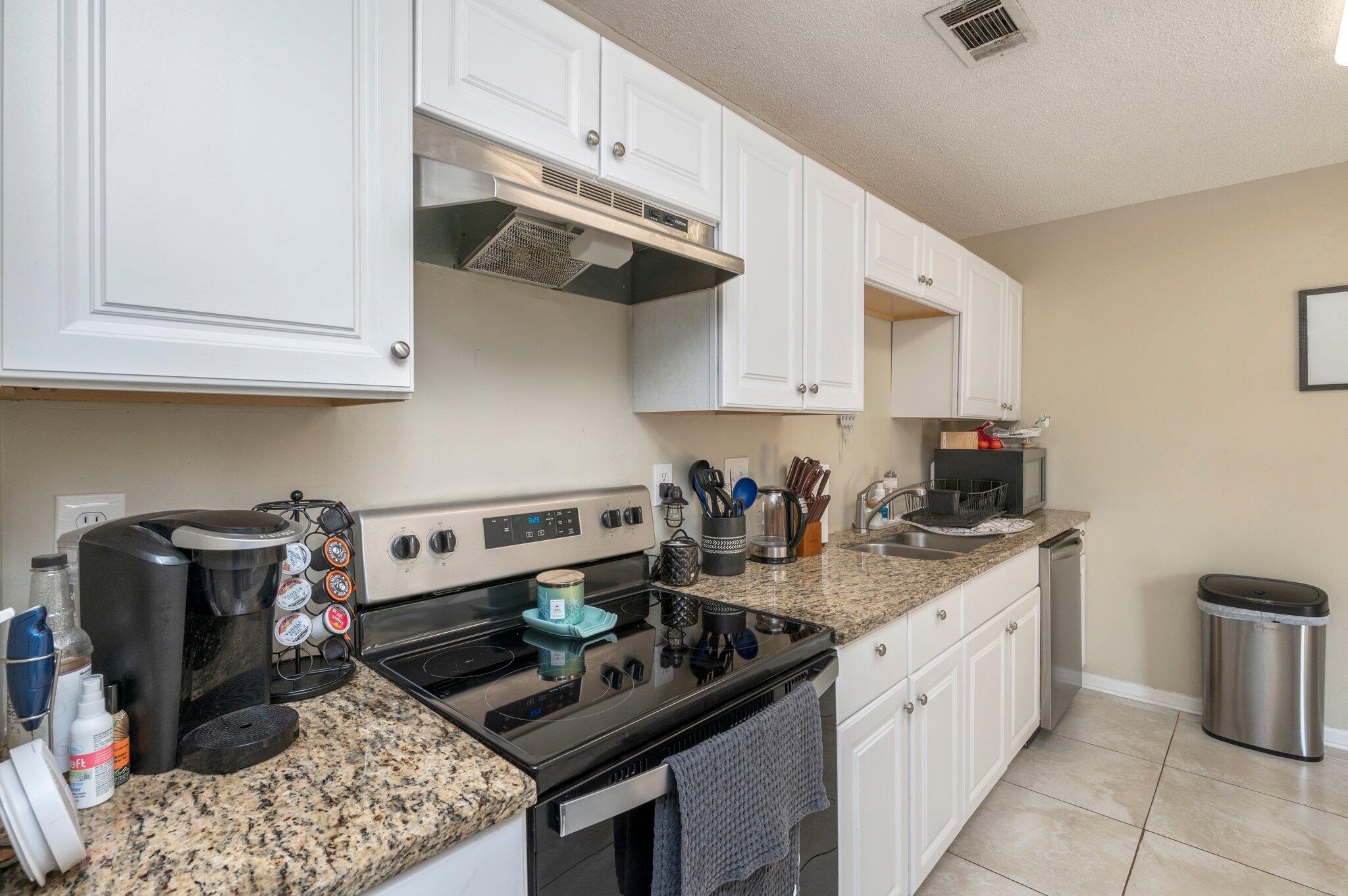 4 Holly Road Crestview, FL 32539 - Photo 15 of 29 11-web-or-mls-4 Holly Rd-011