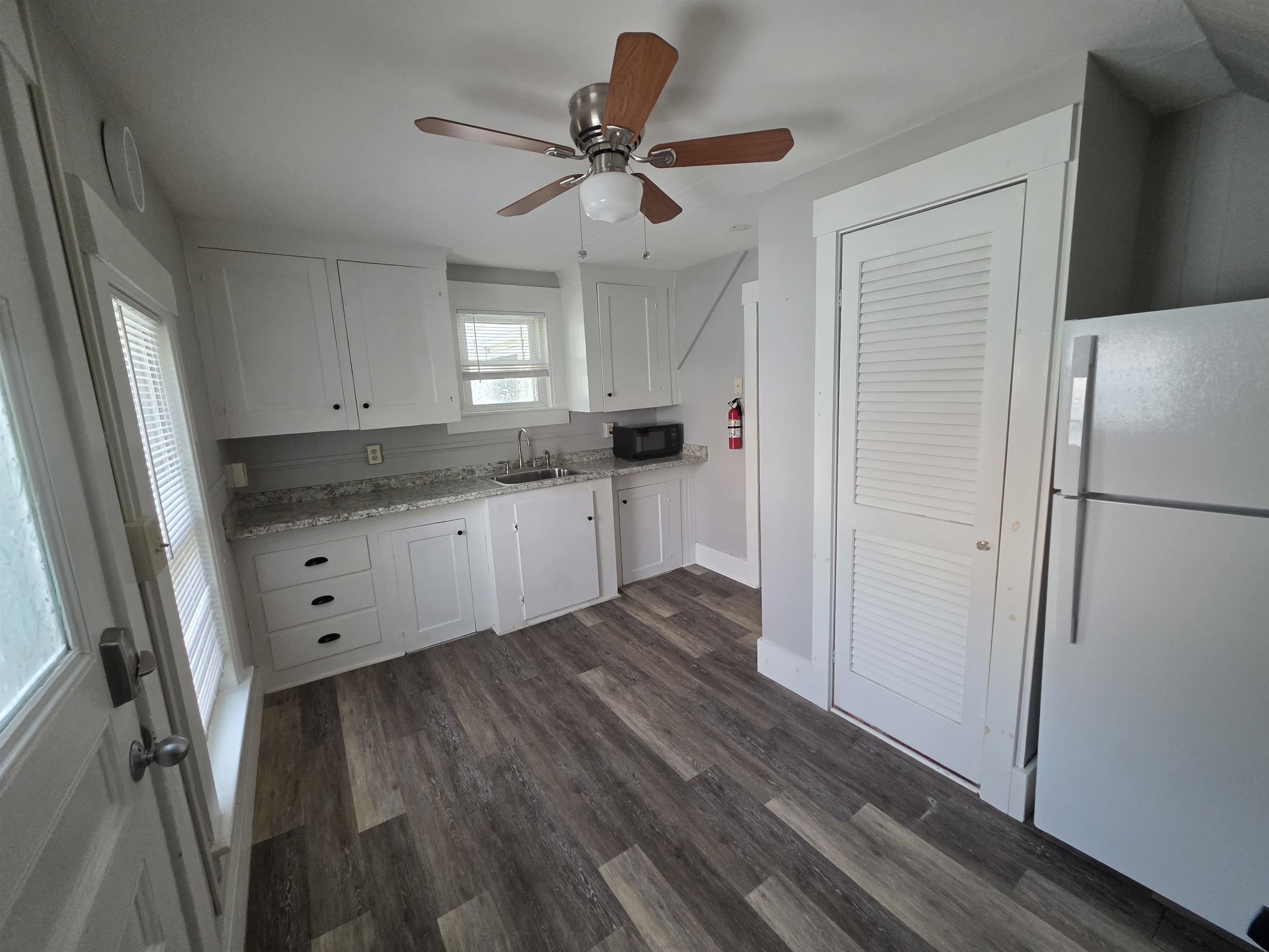 6 Pine Street Lebanon, NH 03766 - Photo 16 of 28