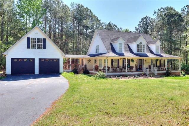$579,000 | 377 Lakeview Drive, Newborn, GA 30056