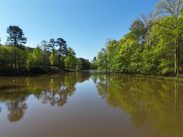 $579,000 | 377 Lakeview Drive, Newborn, GA 30056